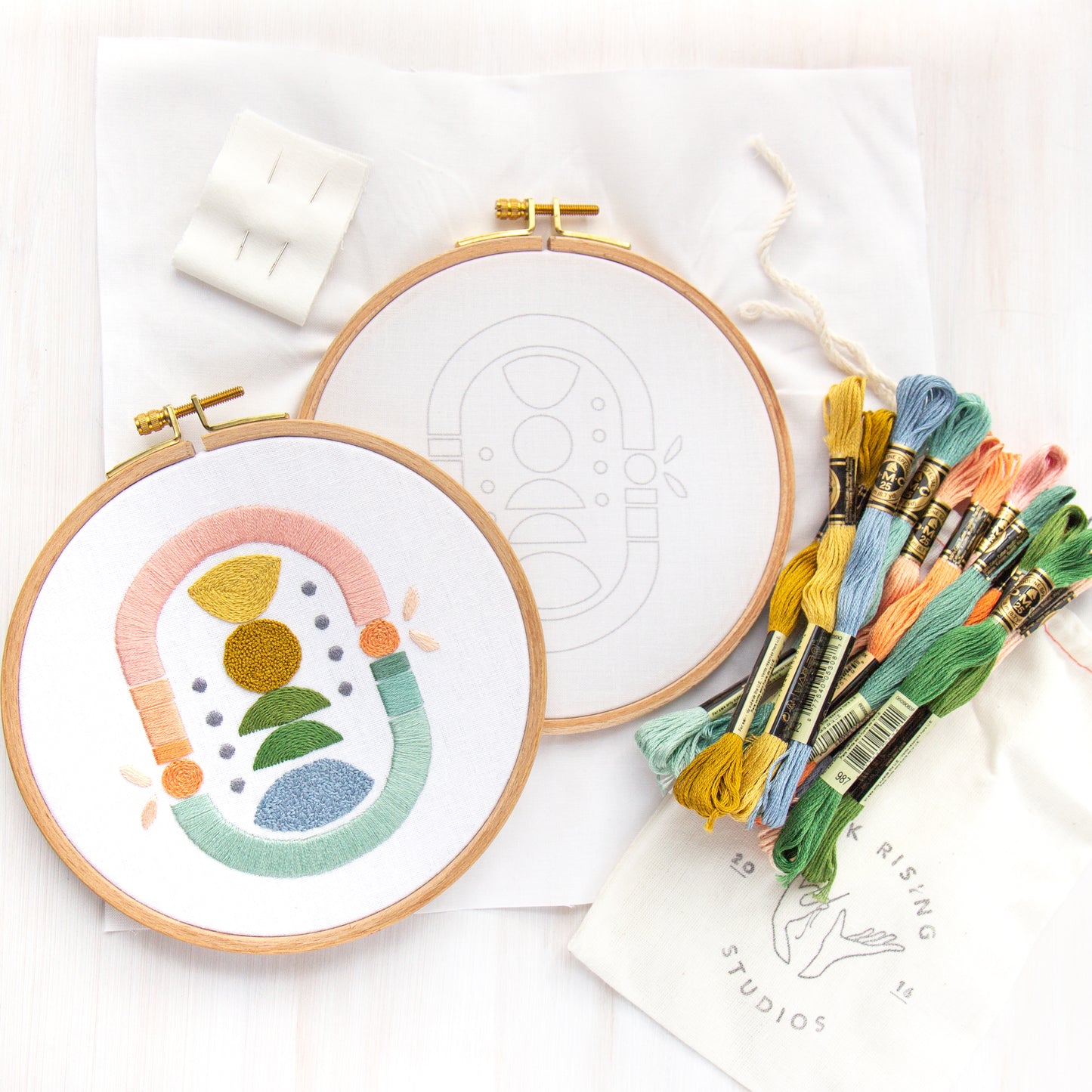 Horizon Embroidery Kit