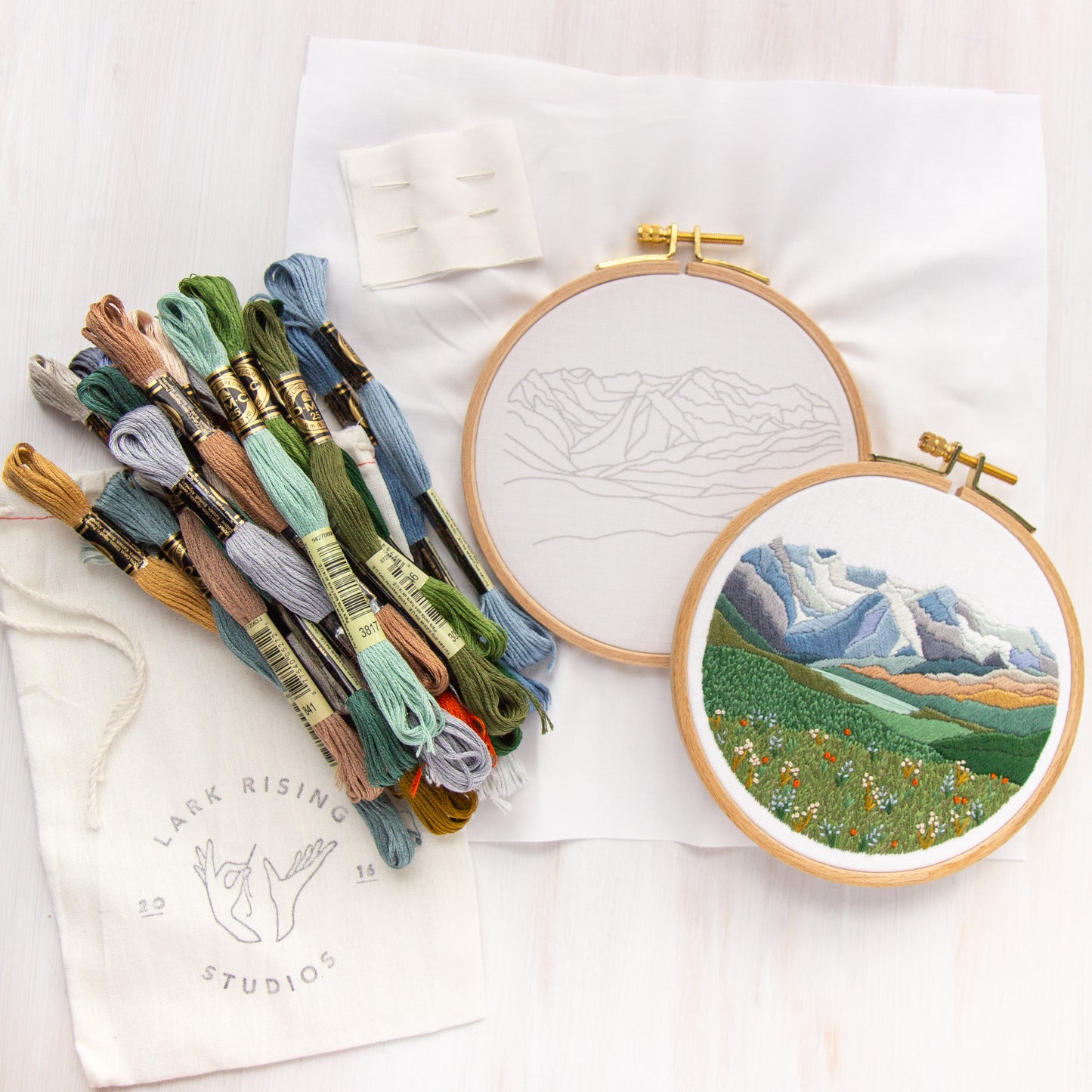 Mini-Mountain Embroidery Kit